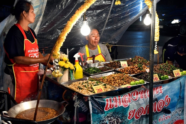 Looktrope Thaïlande Ban-Bang Muang Marché de Nuit