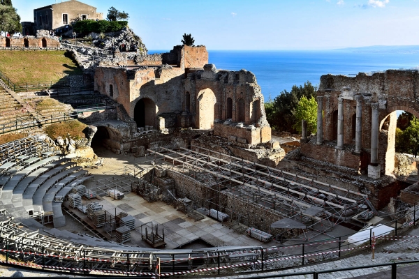 Looktrope Italie Sicile Taormine Théâtre Antique