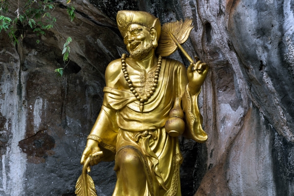 Looktrope Thailande Temple de la Grotte Du Tigre